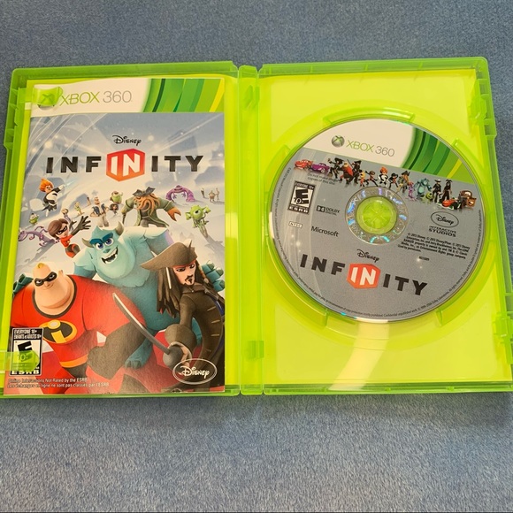 Disney Infinity1.0(Xbox 360,2004)w/Infinity Figure Mater,Capt Jack,Iron Man.Dash - Picture 3 of 14